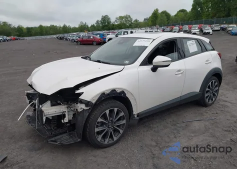 2019 Mazda Cx-3 Touring z USA, uszkodzony, nr VIN JM1DKFC70K0424269
